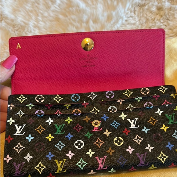 Louis Vuitton Murakami Monogram Wallet - Picture 9 of 16